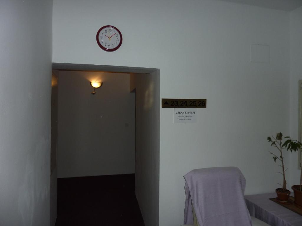 Třebíč 维斯阿维斯旅馆酒店 外观 照片